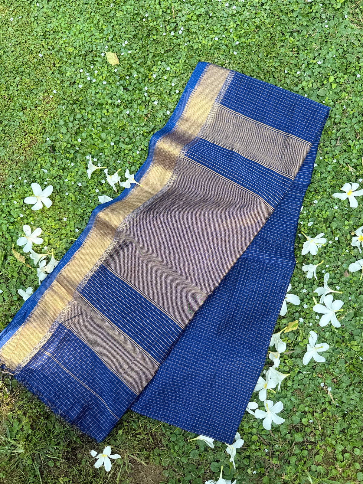 Royal Blue Maheshwari Silk Handloom Saree with Zari Checks
