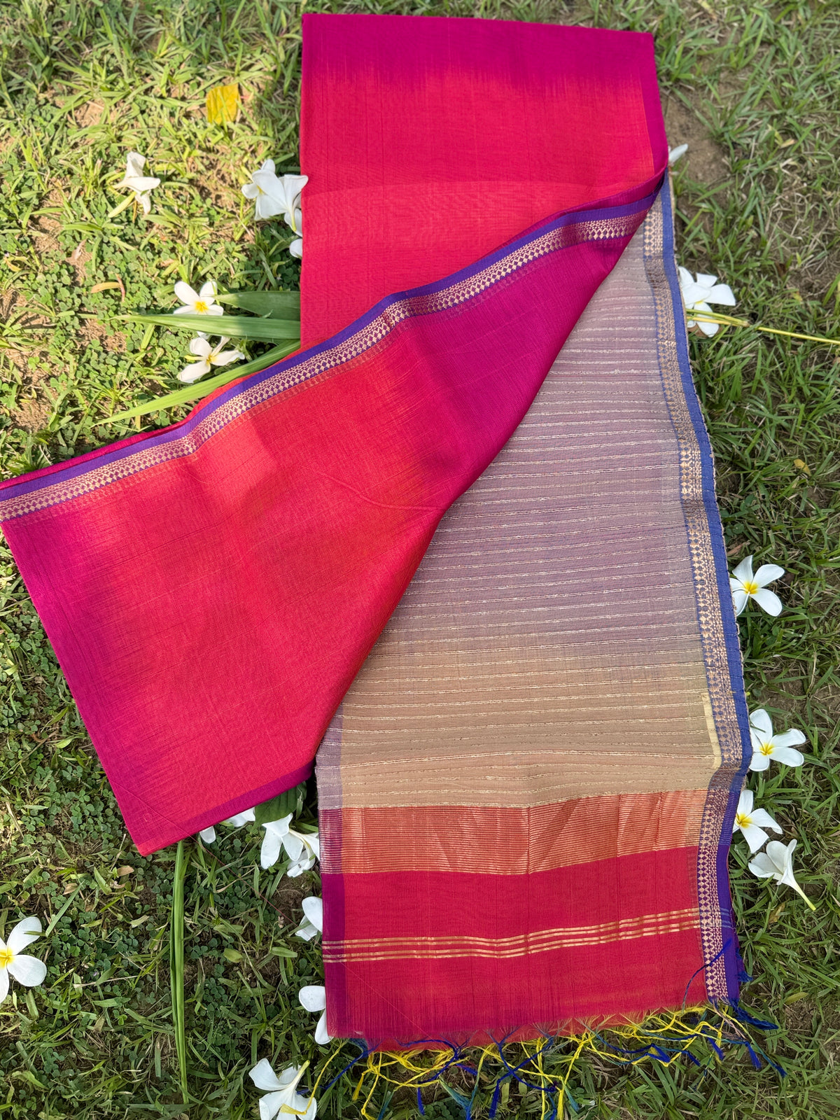 Pink Magenta Double Tone Maheshwari Silk Saree with Zari Border
